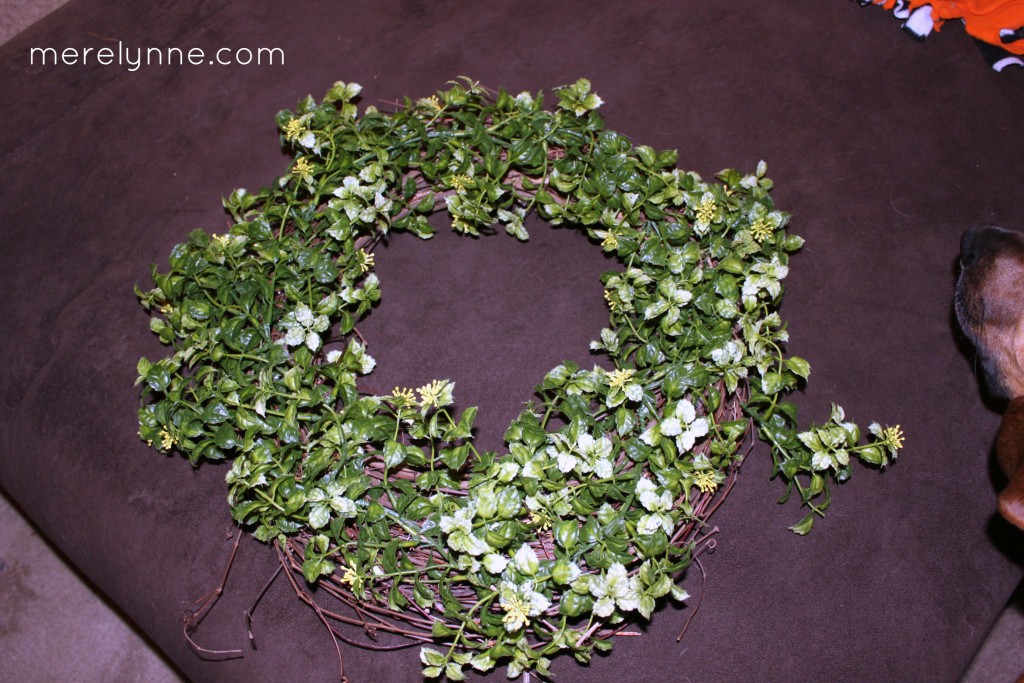 DIY green wreath