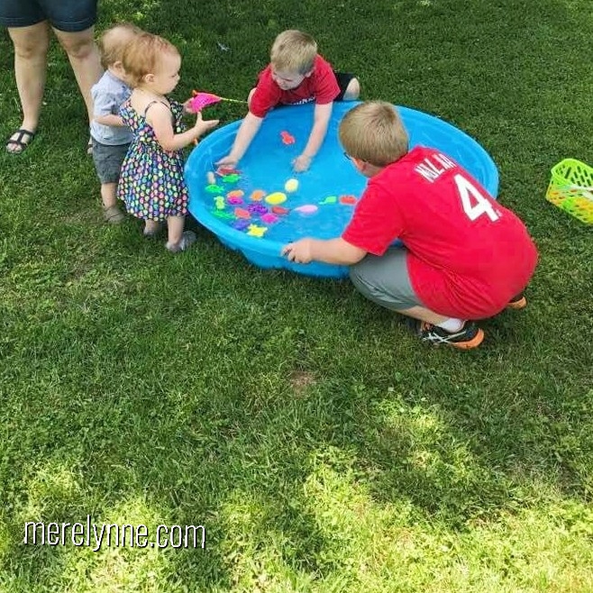 gone fishing birthday, diy smash cake, first birthday party, birthday party on a budget, meredith rines