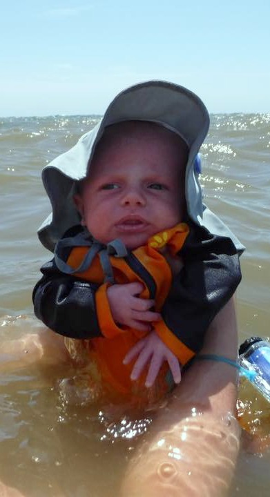 beach tips for baby, baby beach tips, taking newborn to beach