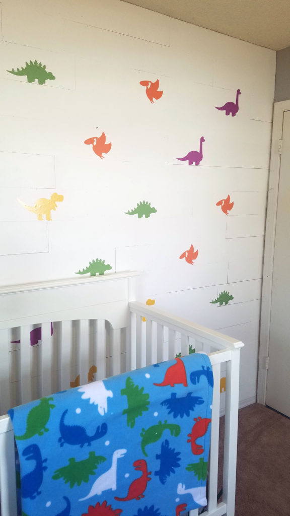 how to hang wall decals, how to put up decals, wall decals, starlight baby, meredith rines, merelynne, nursery, toddler room